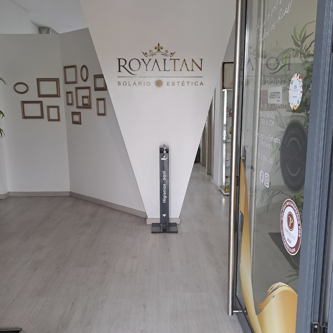 a-royaltan_0000s_0005_20231117_094638
