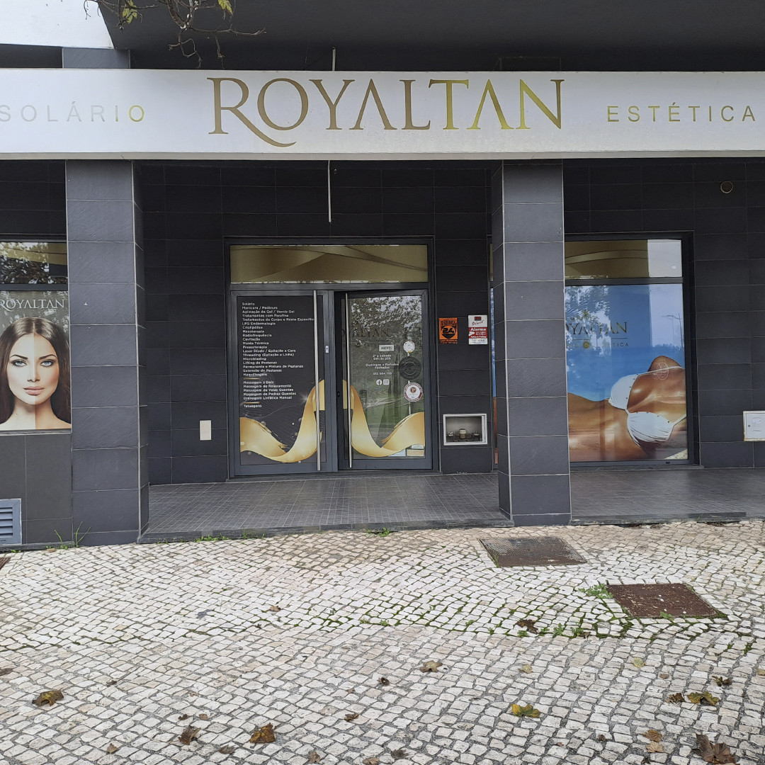 a-royaltan_0000s_0006_20231117_094830